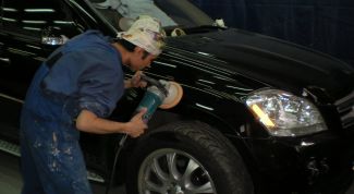 Картинка по теме - как закрасить сколы на машине