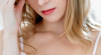 Картинка по теме - как убрать синеву под глазами