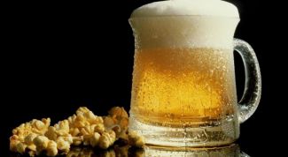 Картинка по теме - как мыть волосы пивом