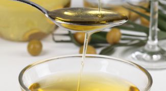 Картинка по теме - как нафаршировать оливки орехами и фетой 