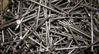 Картинка по теме - как вбить в стену гвоздь