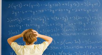 Картинка по теме - как решить систему из трёх уравнений с тремя неизвестными