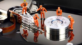 Картинка по теме - как восстановить данные, удаленные с телефона