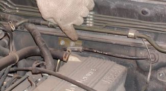 Картинка по теме - как заменить тросик спидометра