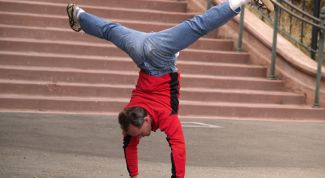 Картинка по теме - как научиться вставать на шпагат