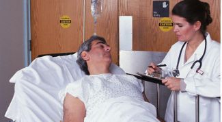 Картинка по теме - как перевезти лежачего больного