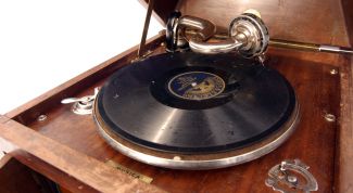Картинка по теме - как подключить виниловый проигрыватель