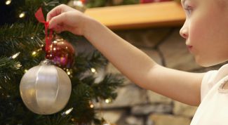 Картинка по теме - как украсить ель