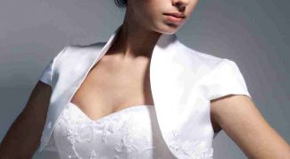 Картинка по теме - как украсить платье бисером