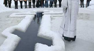 Картинка по теме - как употреблять крещенскую воду