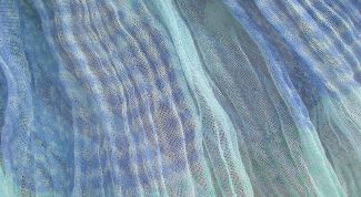 Картинка по теме - как завязать квадратный шарф