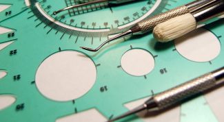 Картинка по теме - как найти радиус вписанной в прямоугольный треугольник окружности