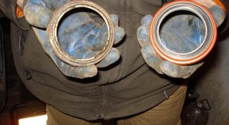 Картинка по теме - как поменять сальник приводов