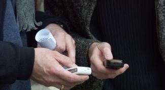 Картинка по теме - как перевести деньги с мобильника на мобильник