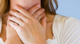 Картинка по теме - как вылечить охрипший голос