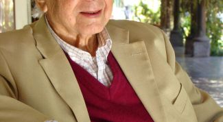 Картинка по теме - как вязать берет с козырьком