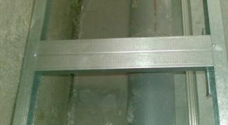 Картинка по теме - как закрыть трубы в ванной