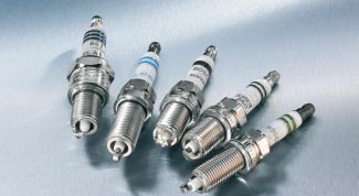 Картинка по теме - как заменить свечи зажигания на шкоде