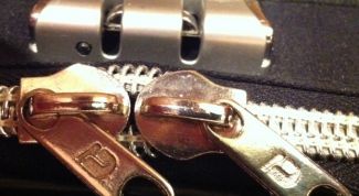 Картинка по теме - как открыть чемодан с кодом