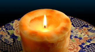 Картинка по теме - как очистить скатерть от воска