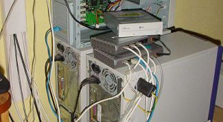 Картинка по теме - как подключить два компьютера к интернету