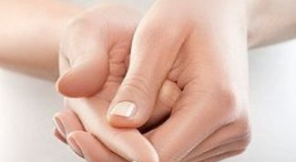 Картинка по теме - как избавиться от мозоли на пальце руки