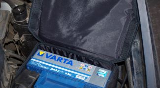 Картинка по теме - как поменять аккамулятор