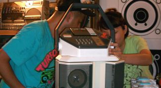 Картинка по теме - как сделать звук объемным