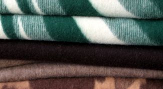 Картинка по теме - как стирать шерстяное одеяло