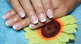 Картинка по теме - как избавиться от желтых ногтей