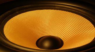 Картинка по теме - как выбрать динамики в машину