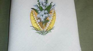 Картинка по теме - как вышить салфетку