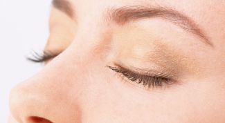 Картинка по теме - как нанести легкий макияж