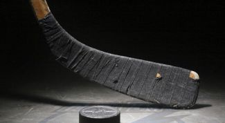 Картинка по теме - как заматывать хоккейную клюшку