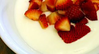 Картинка по теме - как приготовить натуральный йогурт