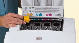 Картинка по теме - как зарядить струйный картридж