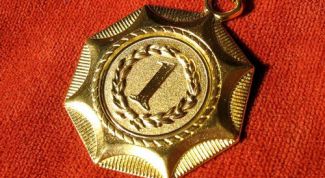 Картинка по теме - как закончить школу с золотой медалью