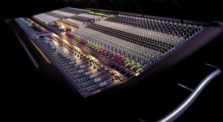 Картинка по теме - как выбрать микшерный пульт