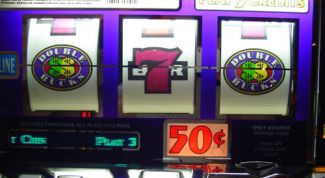 Картинка по теме - как отучить от игровых автоматов