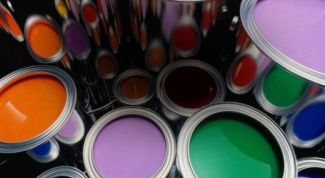 Картинка по теме - как покрасить стены водоэмульсионной краской