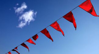 Картинка по теме - как вешать флаги