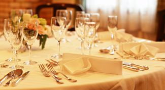 Картинка по теме - как сшить свадебную скатерть