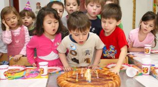 Картинка по теме - как отметить день рождения в детском саду