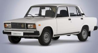 Картинка по теме - как поменять стекло фары ваз 2107