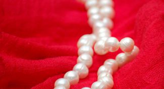 Картинка по теме - как хранить бусы