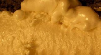 Картинка по теме - как смыть монтажную пену с рук