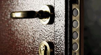 Картинка по теме - как заменить замок в металлической двери