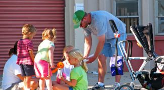 Картинка по теме - как выбрать хорошую коляску