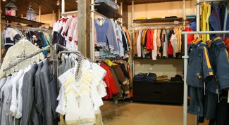 Картинка по теме - как организовать торговлю одеждой