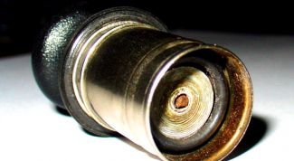 Картинка по теме - как зарядить от прикуривателя